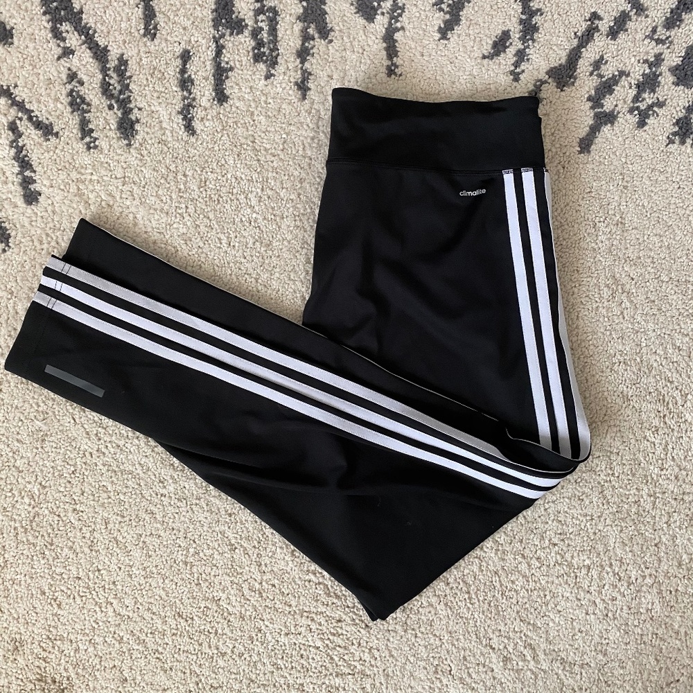 adidas three stripe leggings